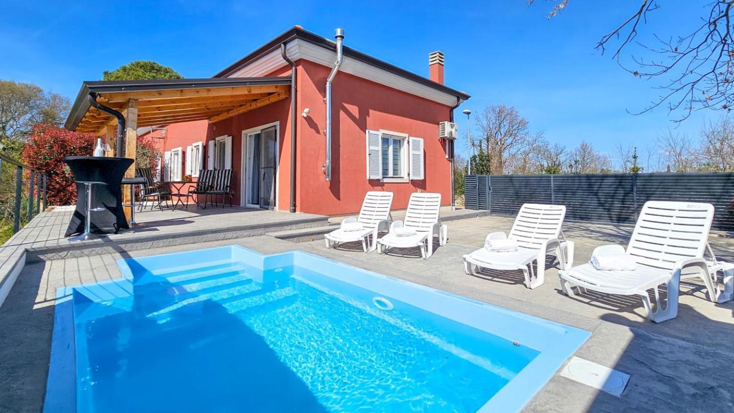 Вілла Casa Lutoma Kmeti Екстер'єр фото