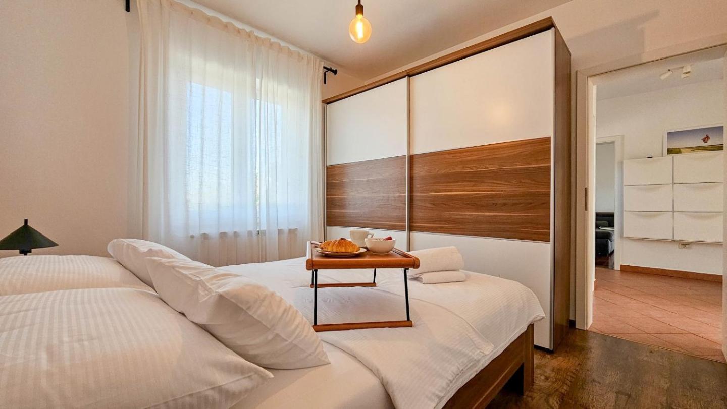 Вілла Casa Lutoma Kmeti Екстер'єр фото